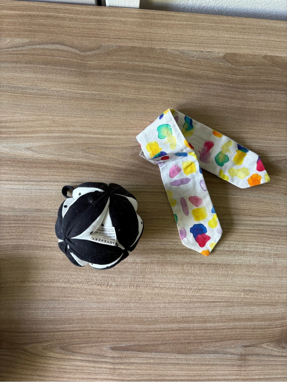 LOVEVERY Crinkle Ribbon and Sensory Ball
